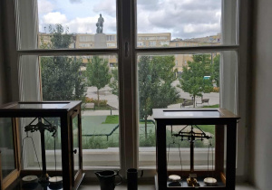 Widok z Muzeum na Plac Wolności.