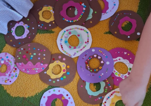 Pączki wykonane przez dzieci