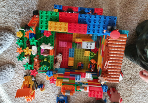 Budowla Kajtka iStasia z klocków Lego robi wrażenie.